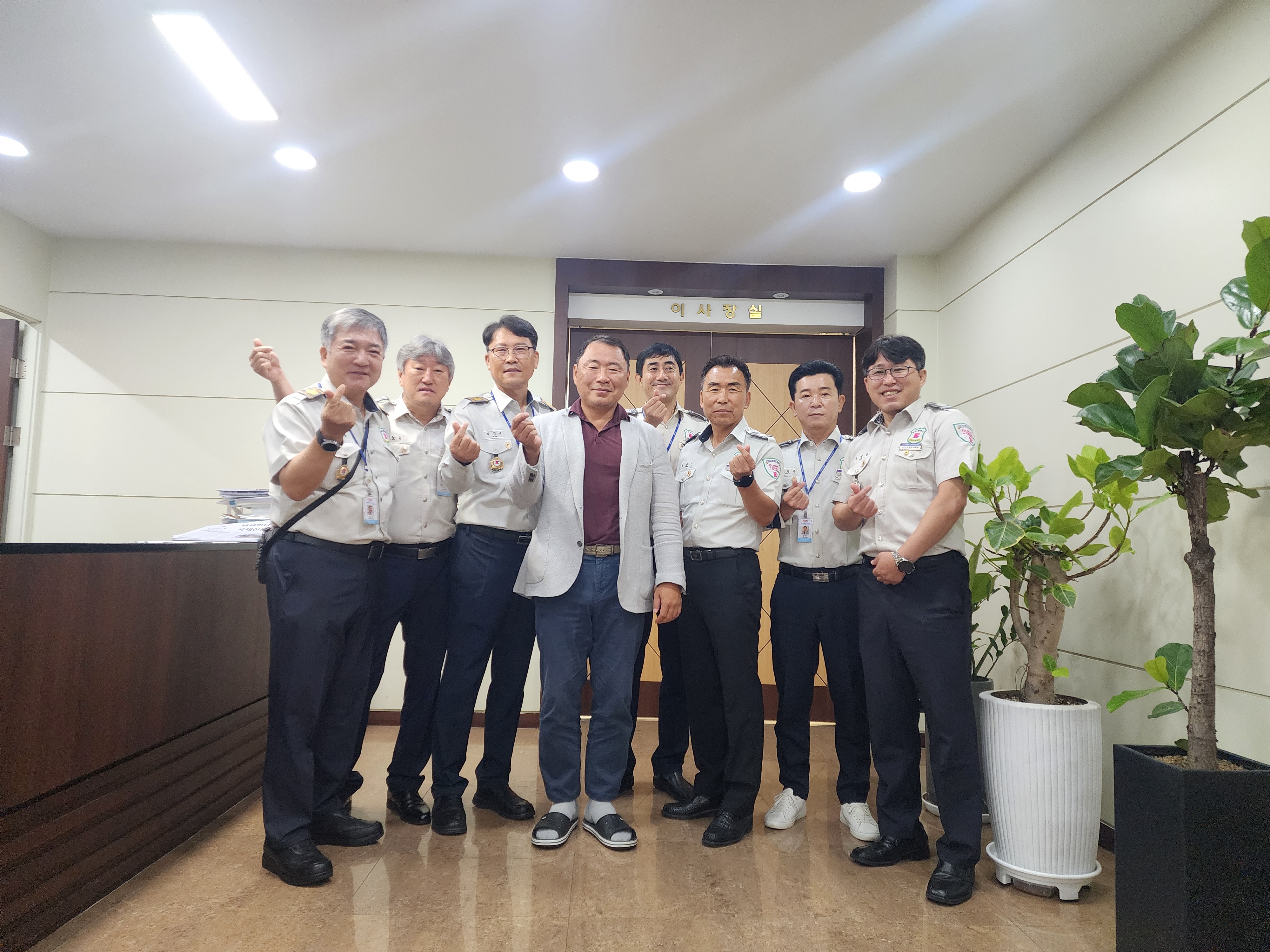 메인 비주얼 이미지